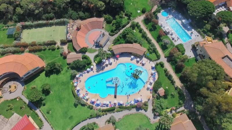 Hotel With Swimming Pool In Arborea image