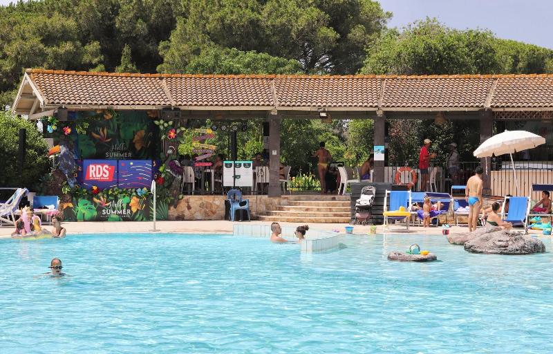 Hotel With Swimming Pool In Arborea image