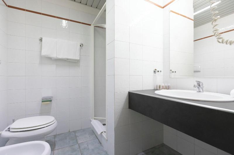 Hotel With Swimming Pool In Arborea image