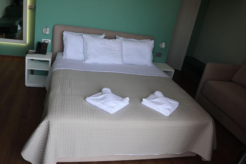 Hotel Porta Ksamil image