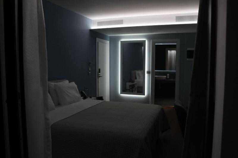 Hotel Porta Ksamil image