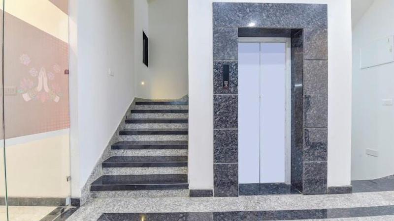 Fabhotel Angan image
