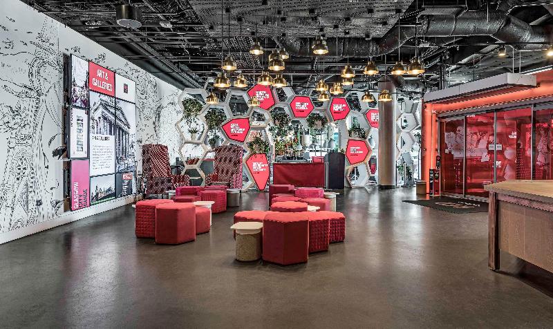 Radisson Red Glasgow photo 2