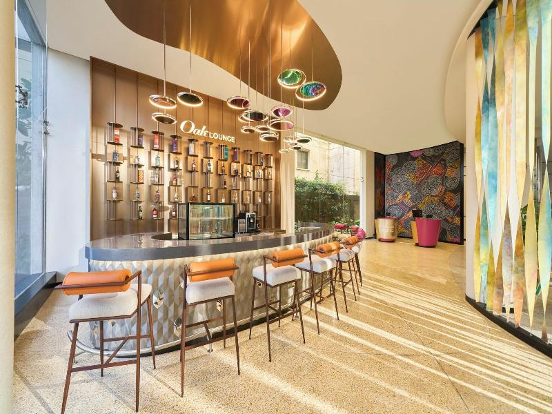 Oakwood Hotel Apartments Saigon image