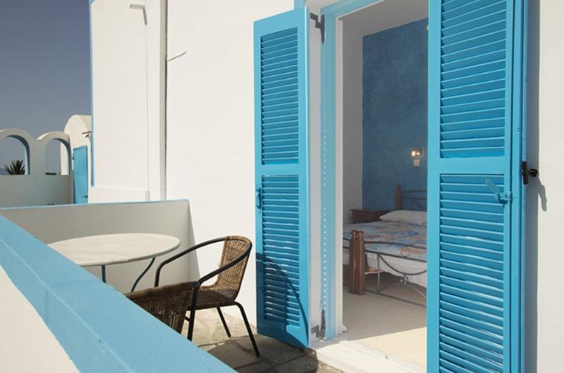 villa pelekanos santo - Image 1