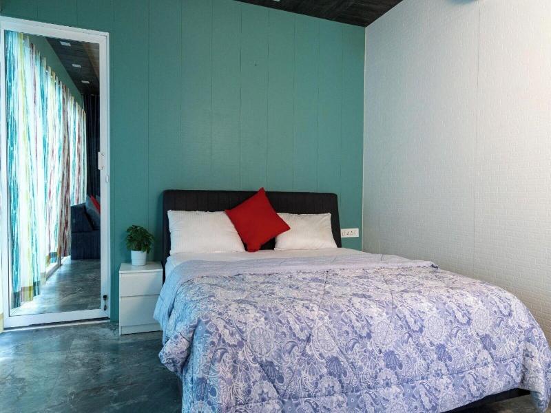Natures Cove Resort image