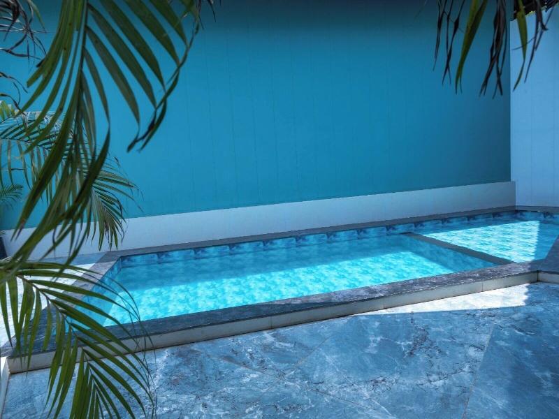 Natures Cove Resort image