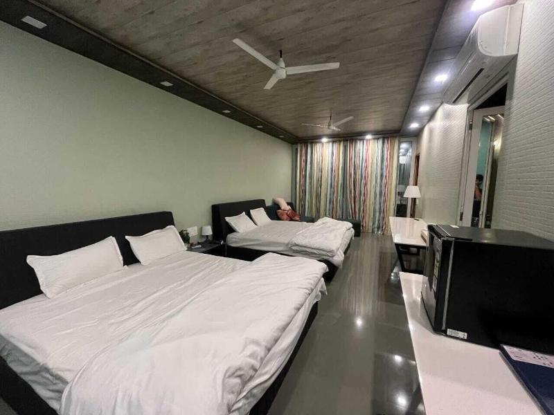 Natures Cove Resort image