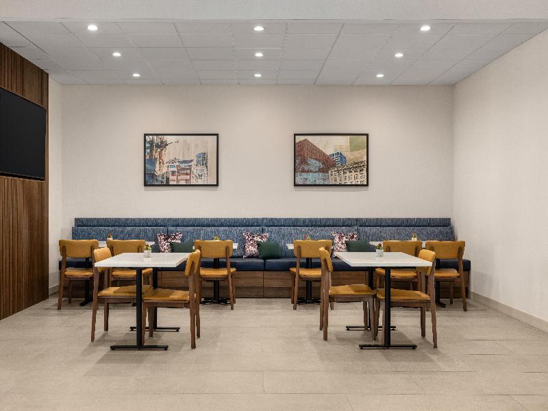 Home2 Suites By Hilton Fort Worth Lake Worth image