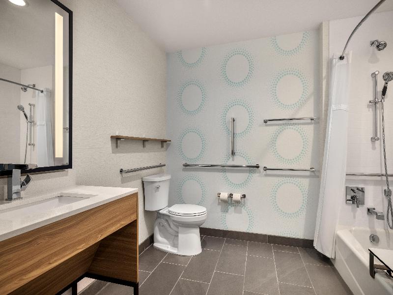 Home2 Suites by Hilton Fort Worth Lake Worth image