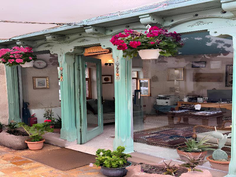 Seki Cave Suites image