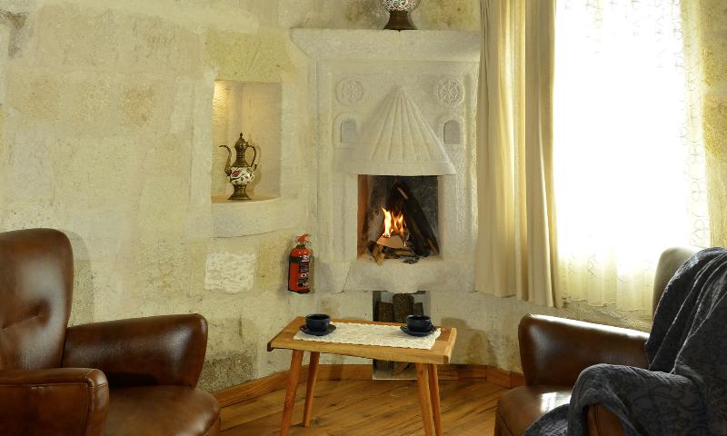 Seki Cave Suites