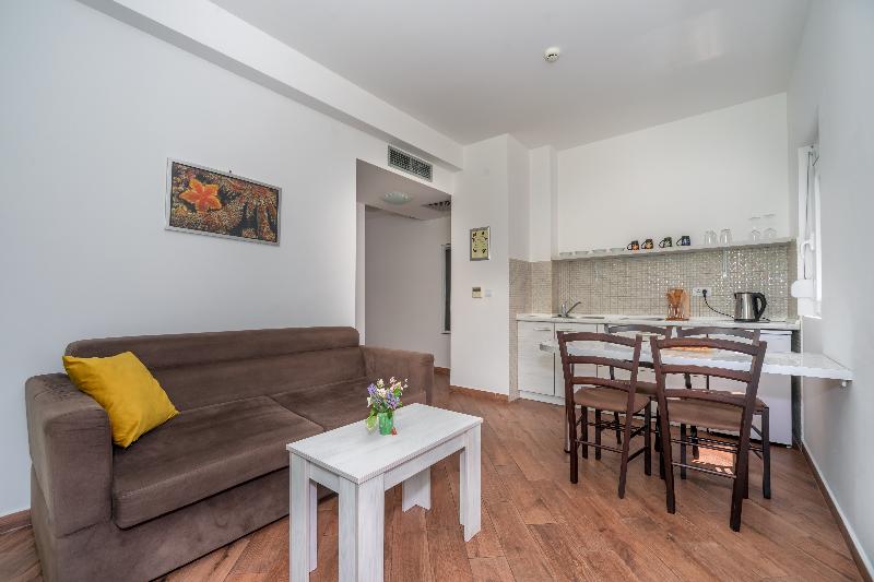 Apartments Fortunella image