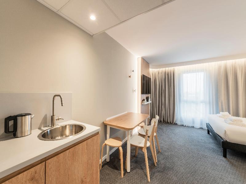 Holiday Inn Express & Suites Reims Rives De Vesle image