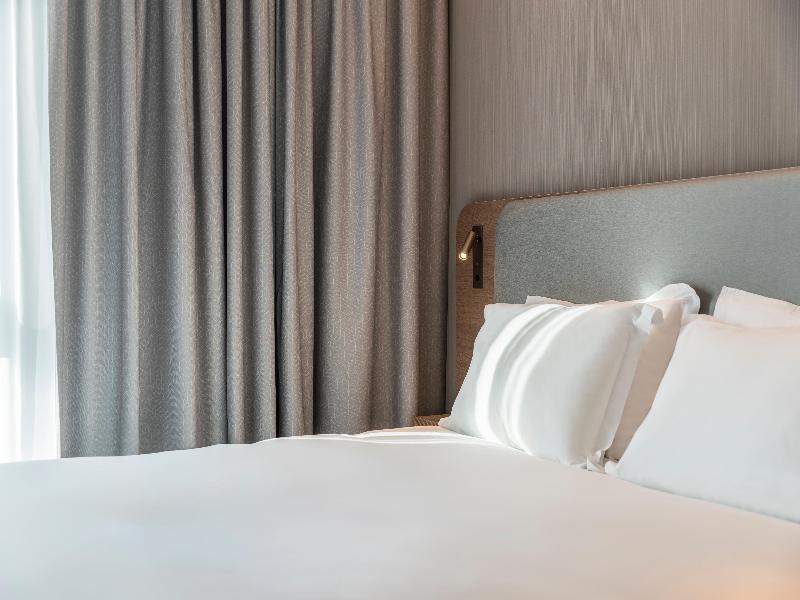 Holiday Inn Express & Suites Reims Rives De Vesle image