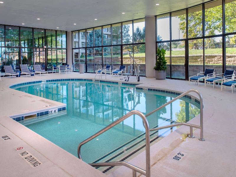 Hampton Inn By Hilton St. Louis Airport image