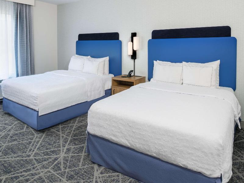 Hampton Inn By Hilton St. Louis Airport image