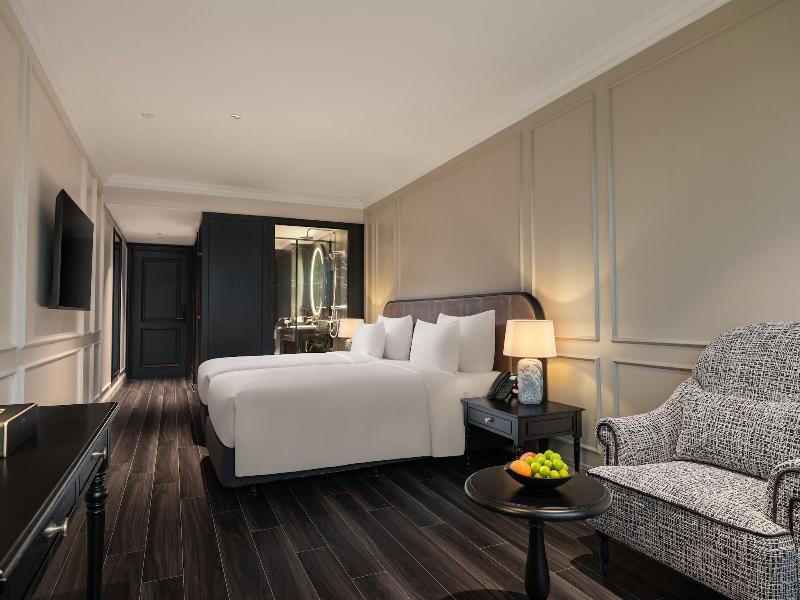T Boutique Hotel image