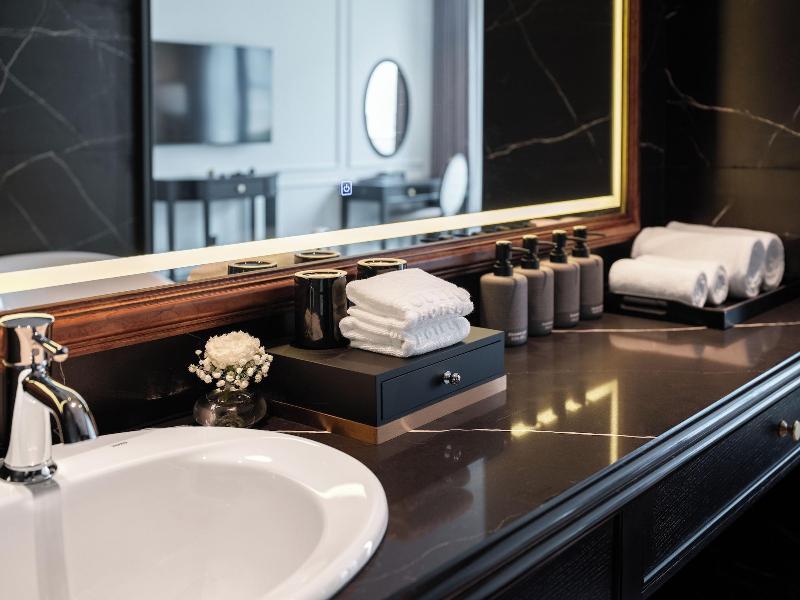 T Boutique Hotel image