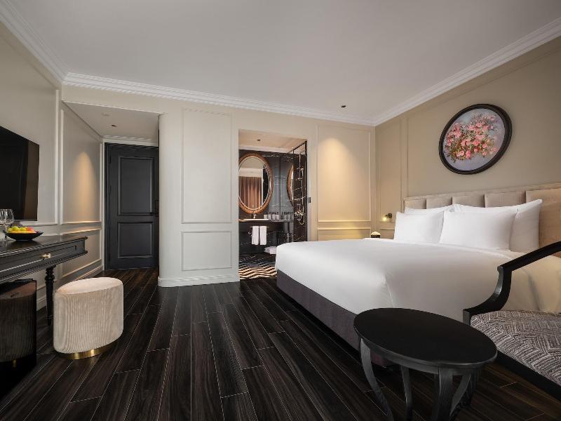 T Boutique Hotel image