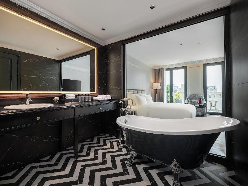 T Boutique Hotel image