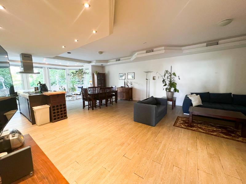 Große Und Voll Ausgestattete Apartments Im Grünen image