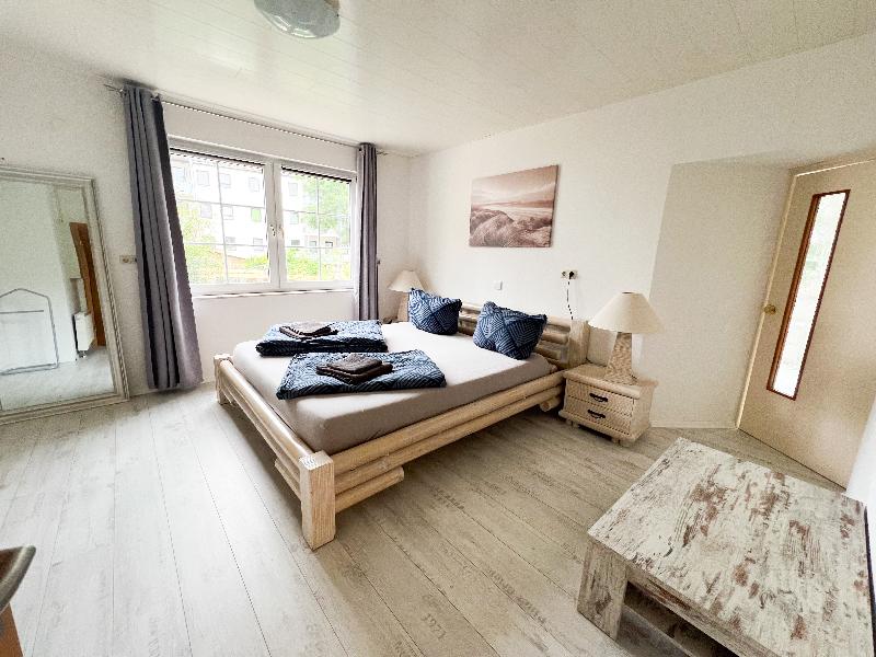 Große Und Voll Ausgestattete Apartments Im Grünen image