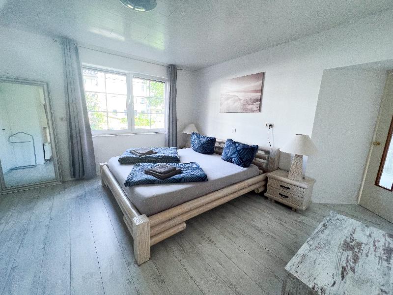 Große Und Voll Ausgestattete Apartments Im Grünen image