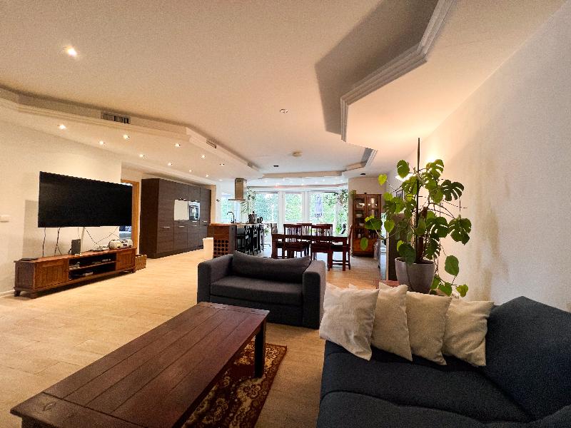 Große Und Voll Ausgestattete Apartments Im Grünen image