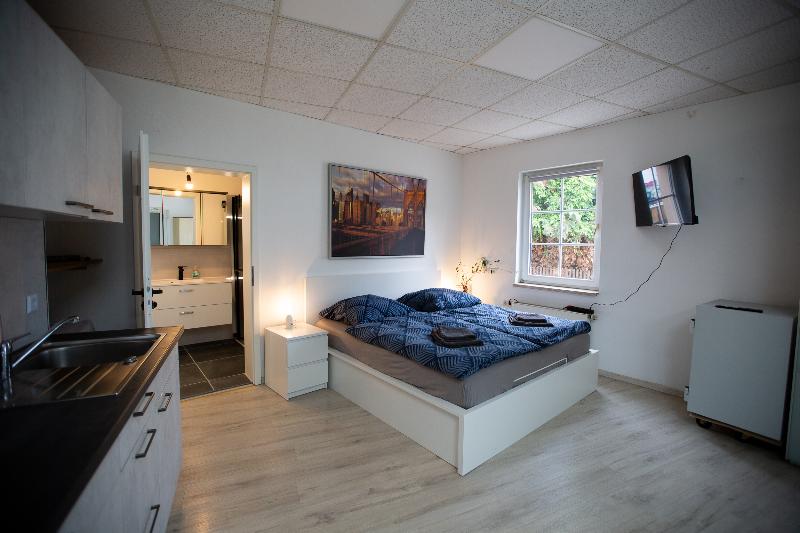 Große Und Voll Ausgestattete Apartments Im Grünen image