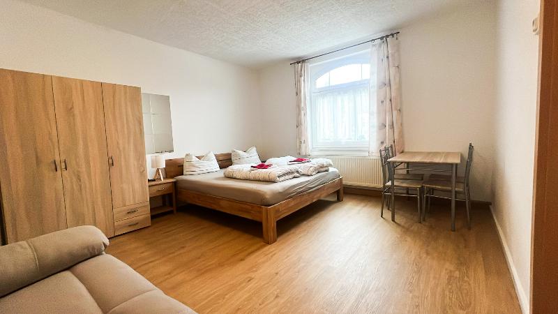 Große Und Voll Ausgestattete Apartments Im Grünen image