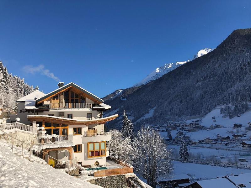 Hotel Garni Bergwelt image
