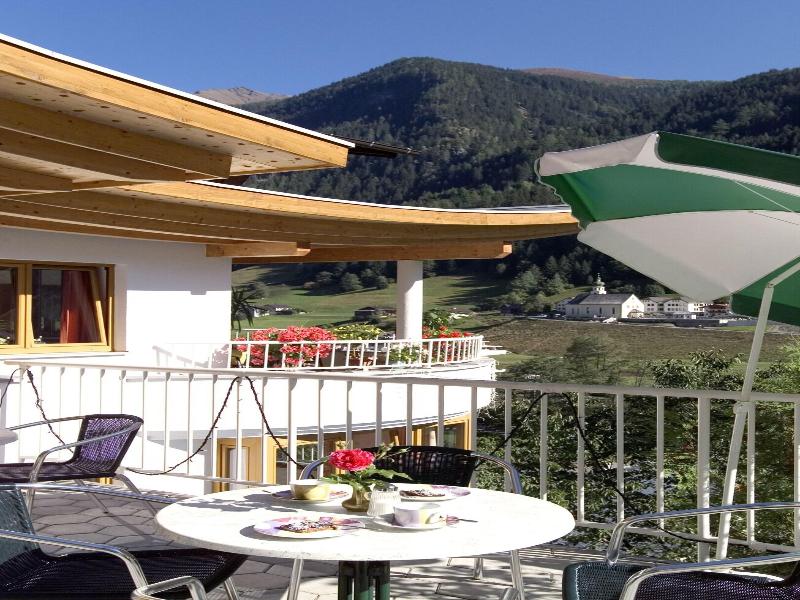 Hotel Garni Bergwelt image