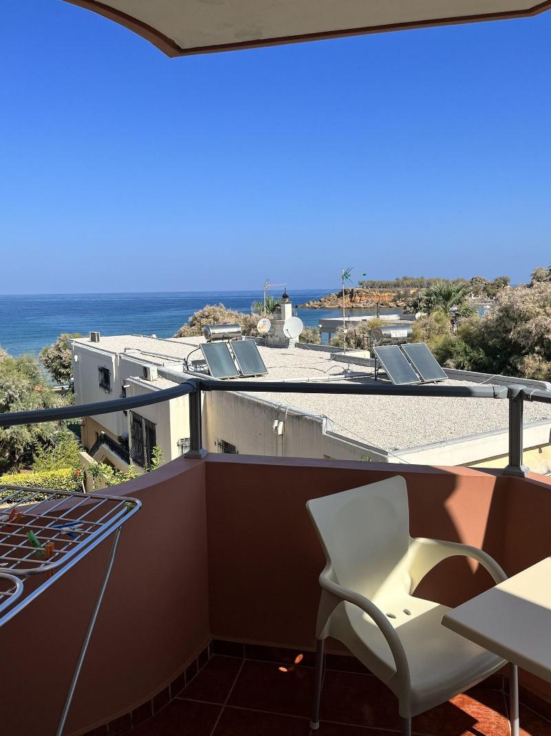 Iolkos Hotel Apartments image
