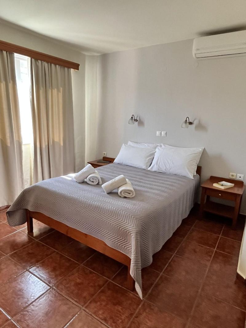 Iolkos Hotel Apartments image