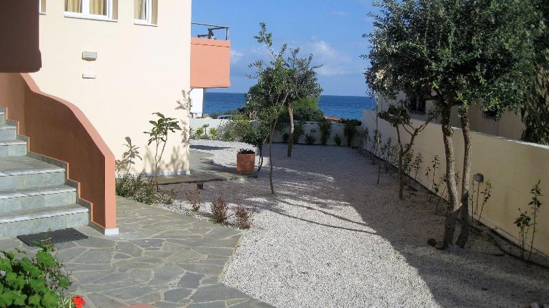 Iolkos Hotel Apartments image