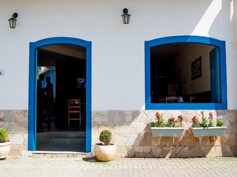 Refron Du Mar Pousada Paraty image