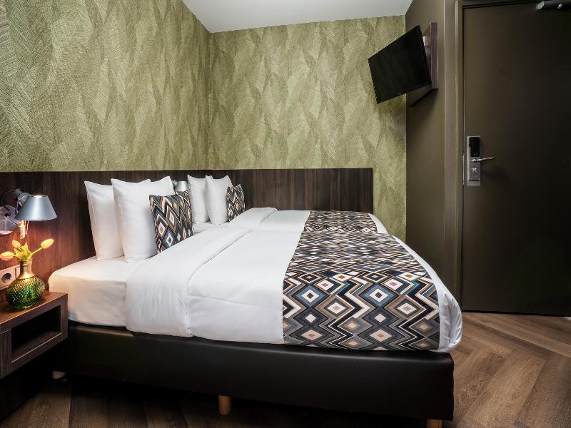 Hotel Damsquare image