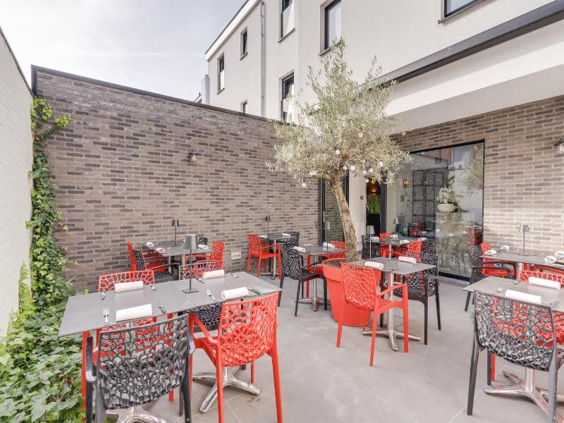 Hotel Italia image