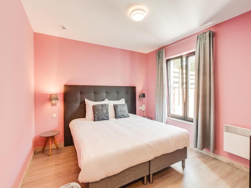 Hotel Italia image
