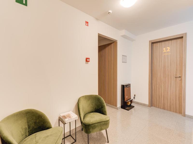 Hotel Italia image
