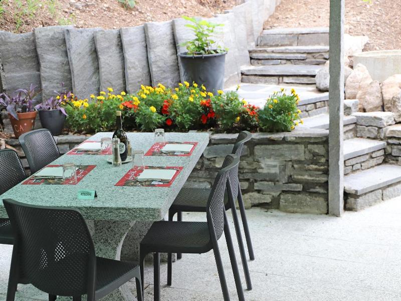 Hotel Ristorante Grotto Serta image