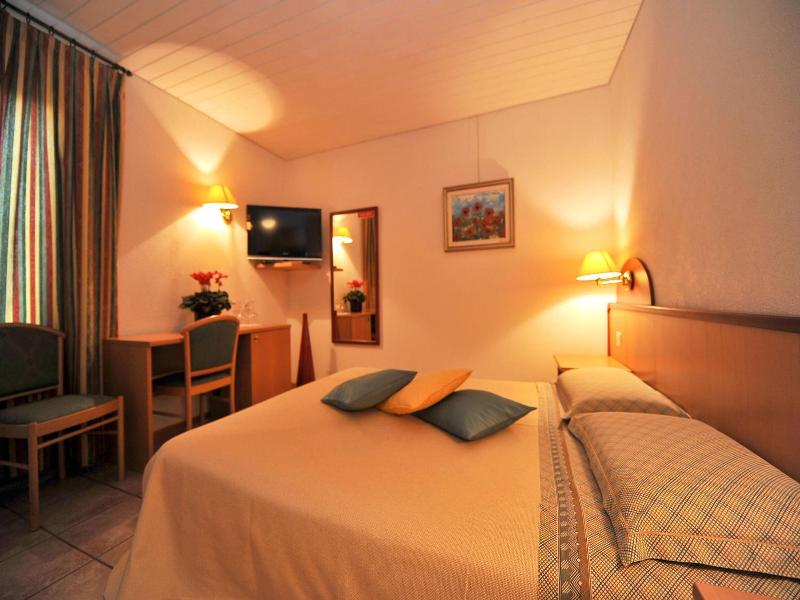 Hotel Ristorante Grotto Serta image