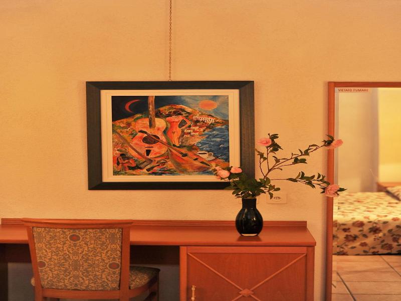 Hotel Ristorante Grotto Serta image