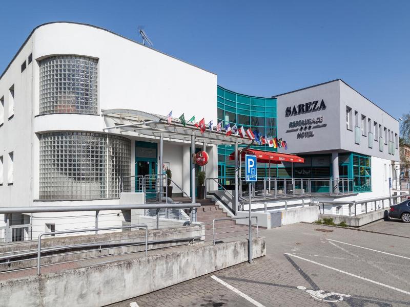 Sareza Hotel