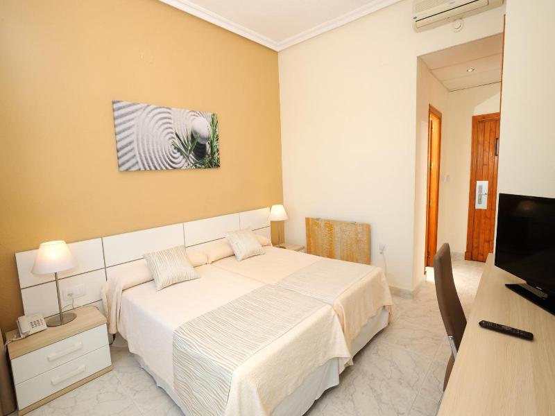 Hotel Complejo Los Rosales image