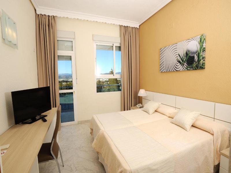 Hotel Complejo Los Rosales image