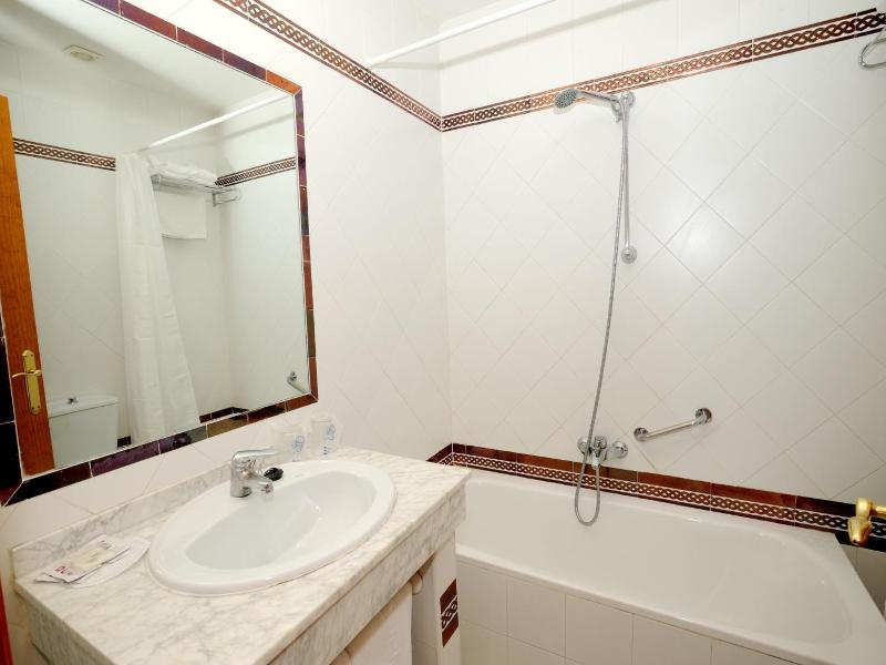 Hotel Complejo Los Rosales image