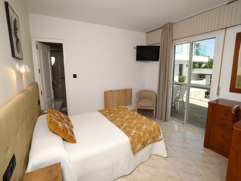 Hotel Complejo Los Rosales image