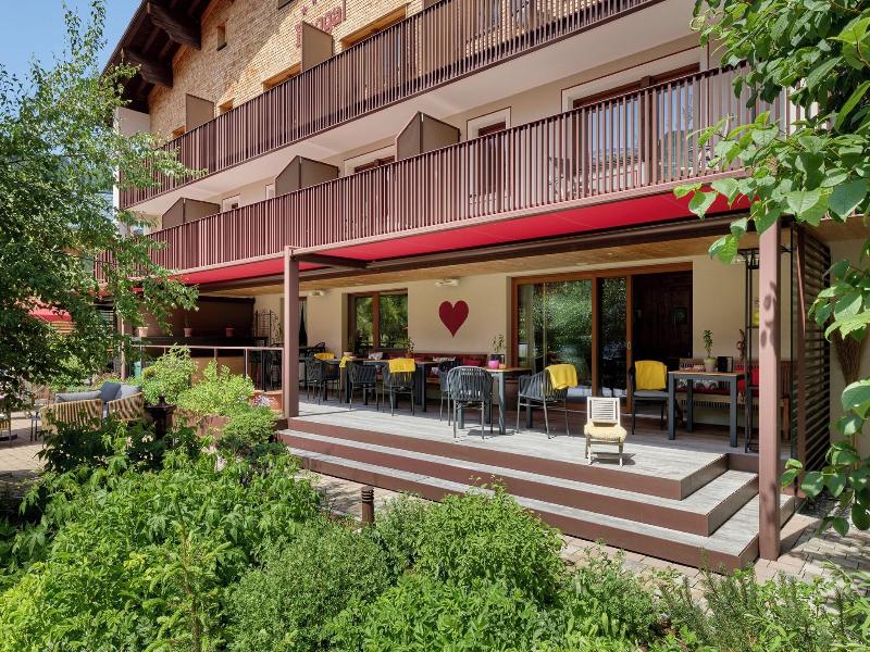 Hotel Appartement Roggal image